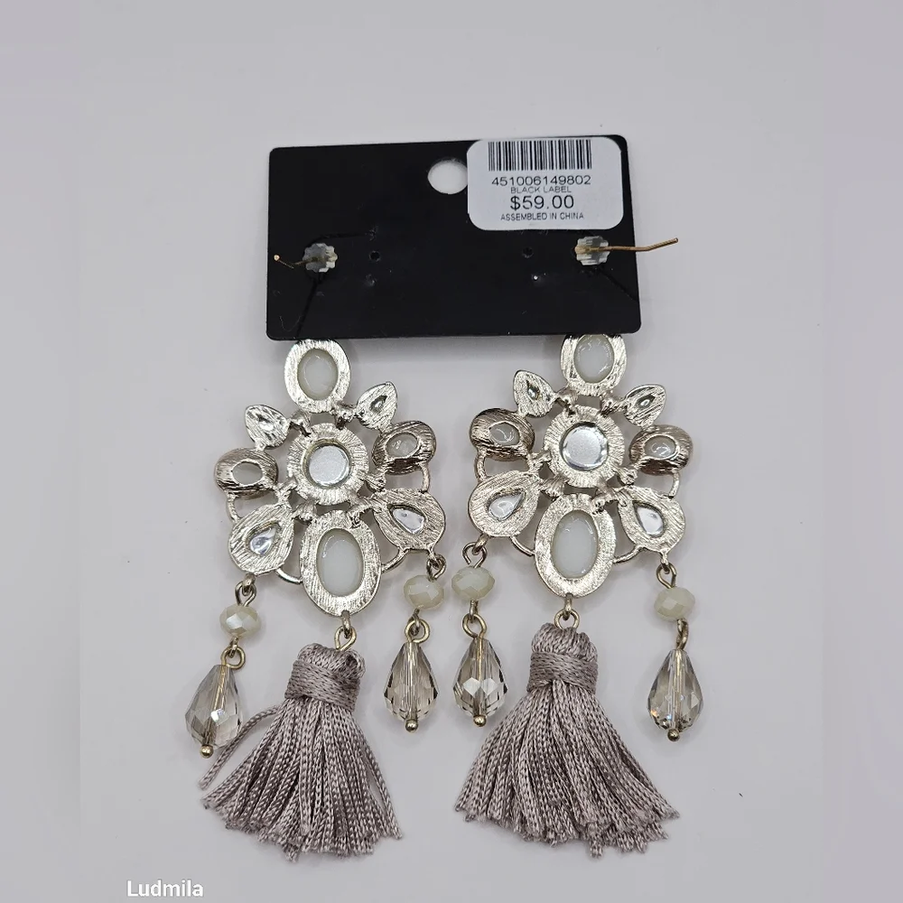 BLACK LABEL by Chico's Mixed Material Beaded‎ Tassel Necklace Set